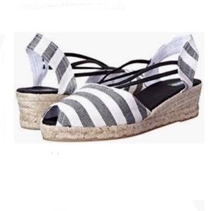 NWOT Sesto Meucci Black Ocean Peep Toe Espadrilles